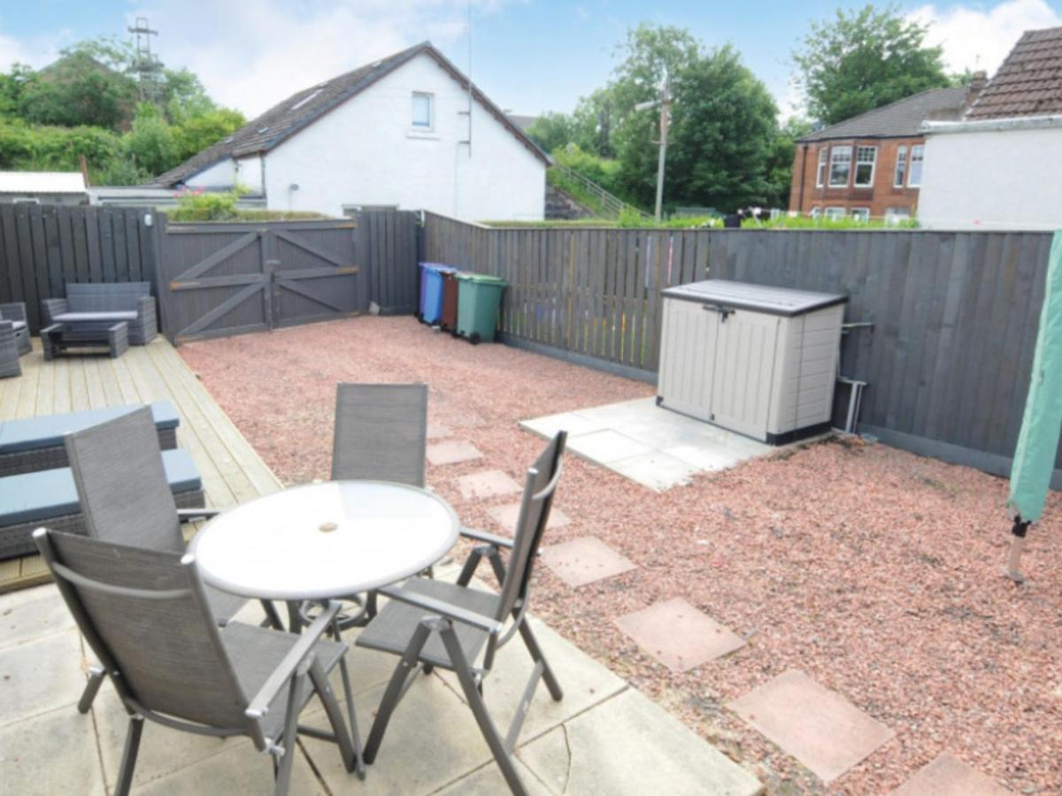 Cheerful One Bedroom Cottage With Parking Space. Glasgow Kültér fotó